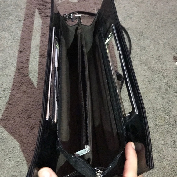 Black Purse with removable shoulder strap - Picture 3 of 3